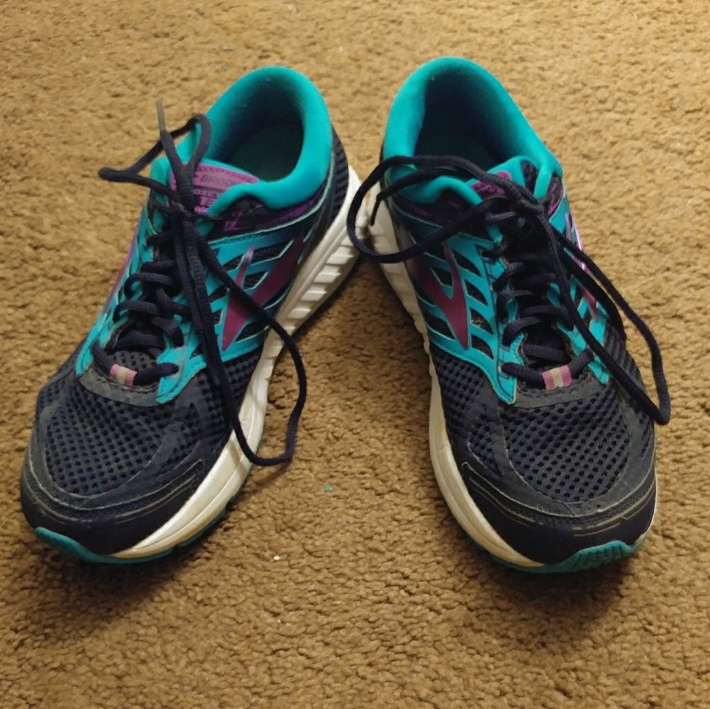 Brooks Addiction Shoes, Women's 9.5